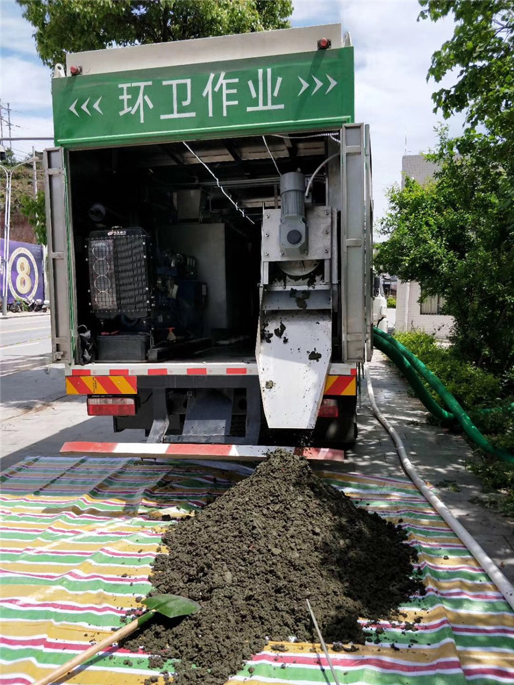 红坪镇淤泥干湿分离